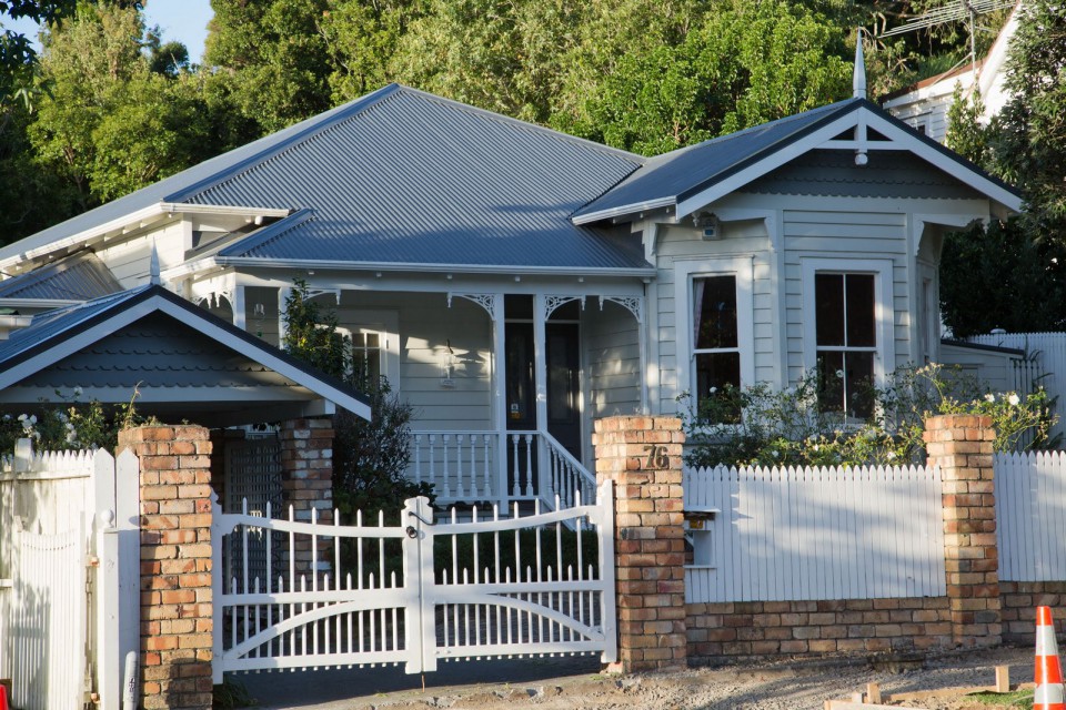 Average Barfoot & Thompson sale prices by suburb, July 2015