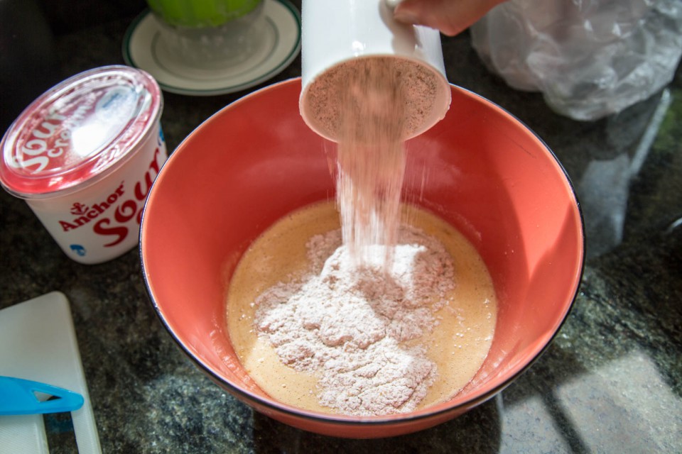 Гашеная сода. Сода гашеная уксусом. Гашеная сода для выпечки как сделать. Гашеная сода для выпечки как сделать. Гашение соды уксусом.