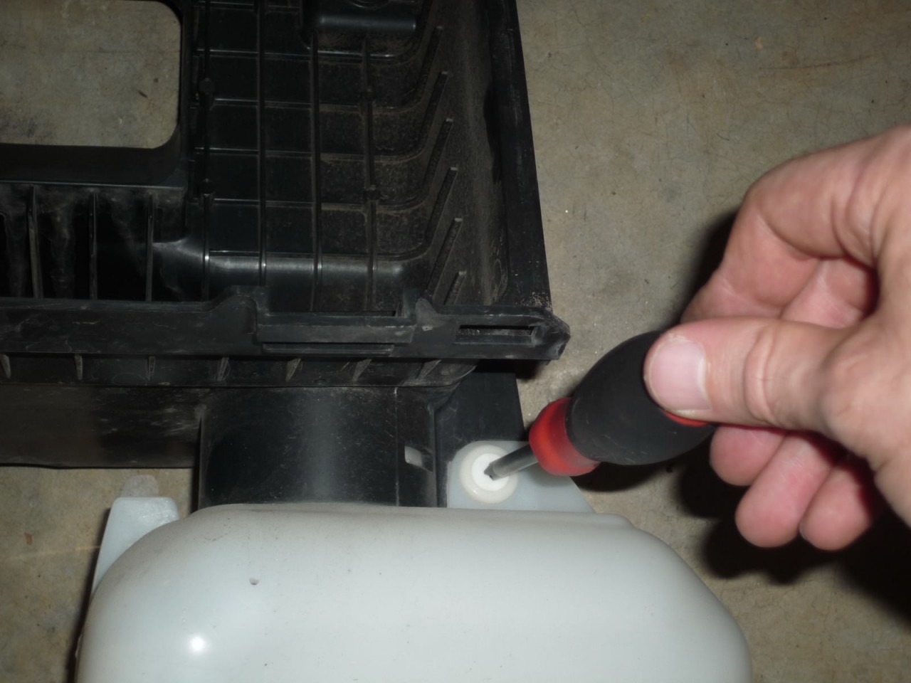 Замена свечей зажигания и воздушного фильтра Субару Форестер SH ...